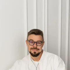 Руслан Авчинников